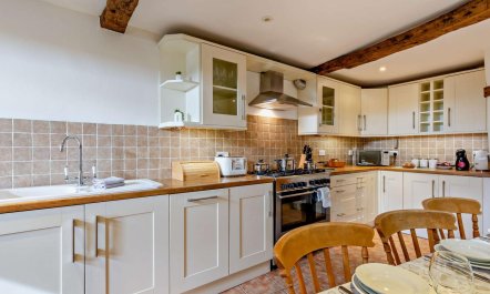 4 Bed in Coniston 6