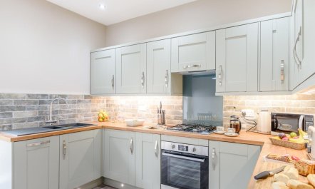 2 Bed in Toft Hill 4