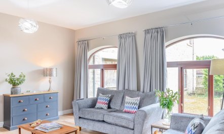 2 Bed in Toft Hill 1