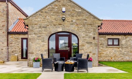 2 Bed in Toft Hill 3