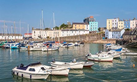 1 Bed in Tenby 8