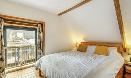 2 Bed in Yeovil 5