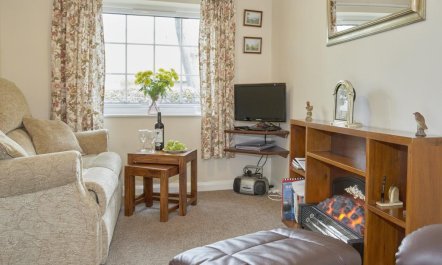 1 Bed in Nr Keswick 2