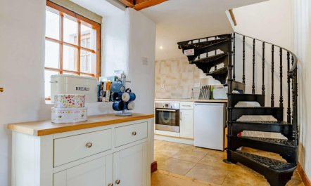 2 Bed in Ashford In The Water 3