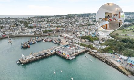 2 Bed in Brixham 1