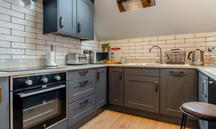 2 Bed in Llangollen 7