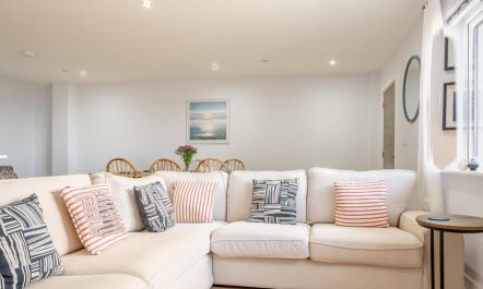 2 Bed in Sandown 5