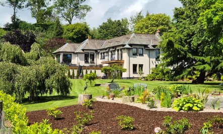 6 Bed in Perth