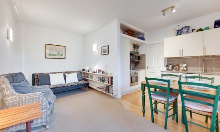 1 Bed in Aldeburgh 4