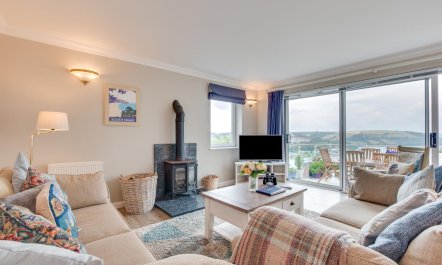 4 Bed in Kingswear 3