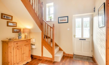 3 Bed in Weybourne 8