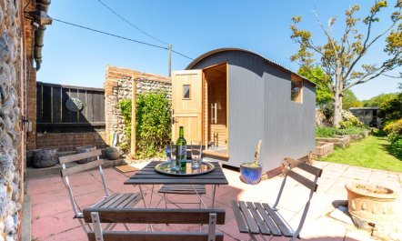 4 Bed in Roughton 2