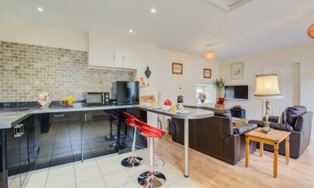 1 Bed in Blofield Heath 2