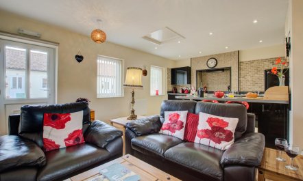 1 Bed in Blofield Heath 4