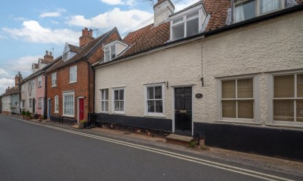3 Bed in Woodbridge 9