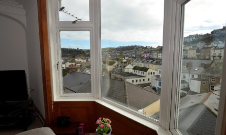3 Bed in Dartmouth 6
