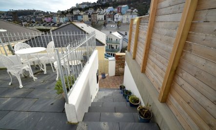 3 Bed in Dartmouth 4
