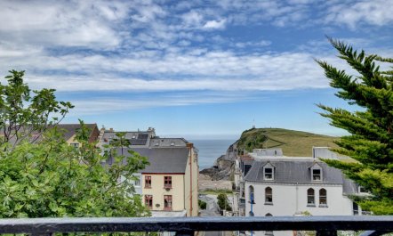 2 Bed in Ilfracombe 3