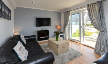 3 Bed in Pwllheli 1