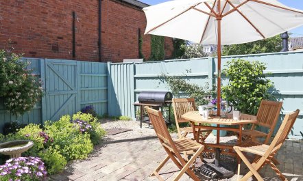 2 Bed in Southwold 5