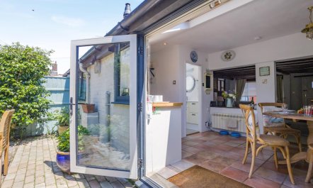 2 Bed in Southwold 4