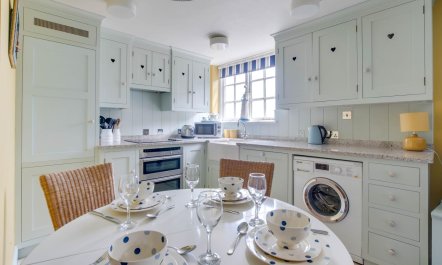 2 Bed in Thorpeness 3