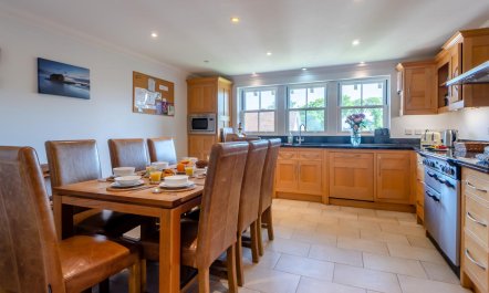 5 Bed in Thornham 3