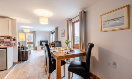 1 Bed in Weybourne 5