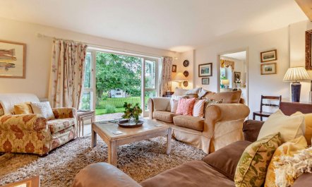 2 Bed in Campsea Ashe 1