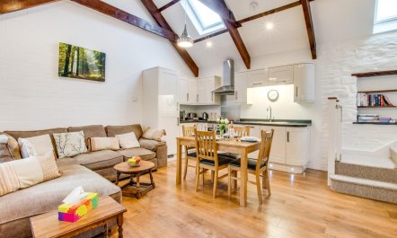 3 Bed in Haverfordwest 1