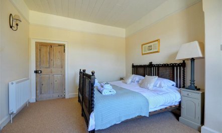 3 Bed in Blakeney 4