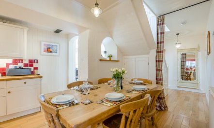 3 Bed in Blakeney 9