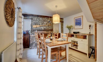 3 Bed in Appledore 2