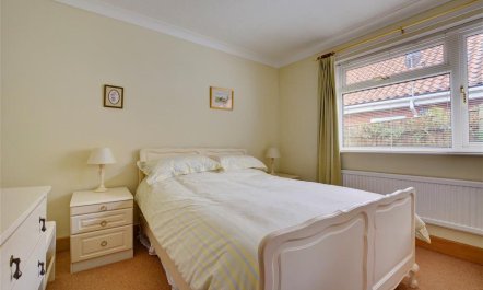 2 Bed in Cromer 4