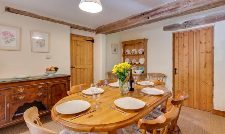 4 Bed in West Somerton 6