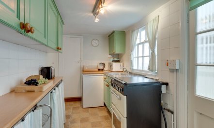 2 Bed in Southwold 6