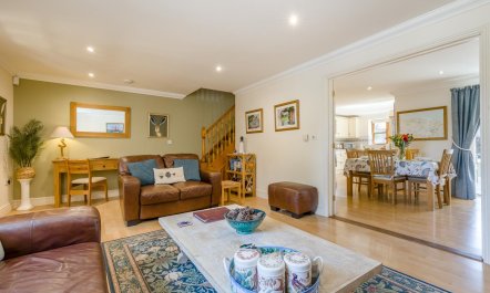 2 Bed in Blakeney