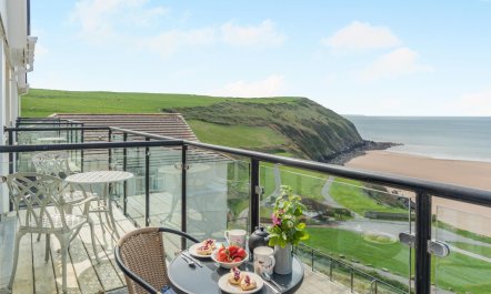 2 Bed in Putsborough 3