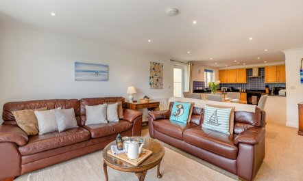 2 Bed in Kingswear 3
