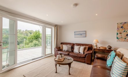 2 Bed in Kingswear 5