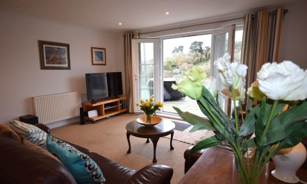 2 Bed in Kingswear 2
