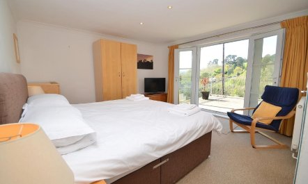 2 Bed in Kingswear 9
