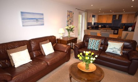 2 Bed in Kingswear 4