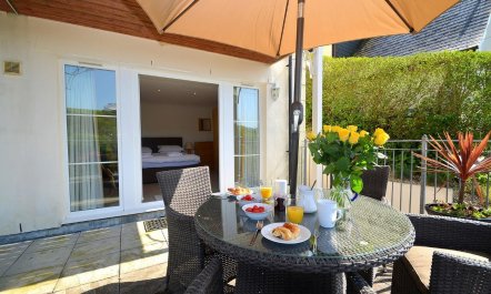 2 Bed in Kingswear 1