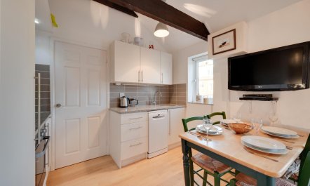1 Bed in Aldeburgh 2