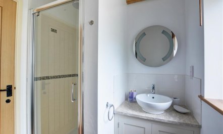 2 Bed in Whitwell, Nr Reepham 9