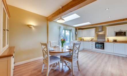 2 Bed in Whitwell, Nr Reepham 3