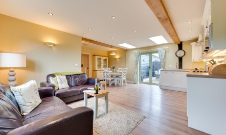 2 Bed in Whitwell, Nr Reepham