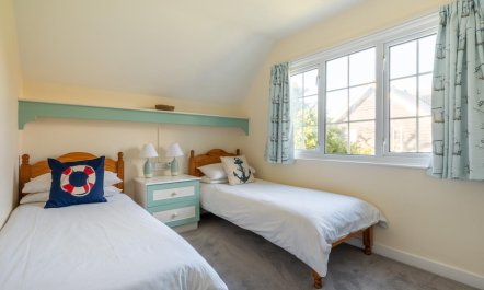 4 Bed in Thorpeness 8