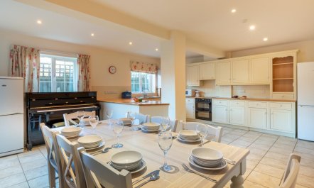 4 Bed in Thorpeness 2